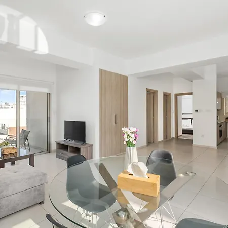 Downtown View 2 Bedroom Daire *