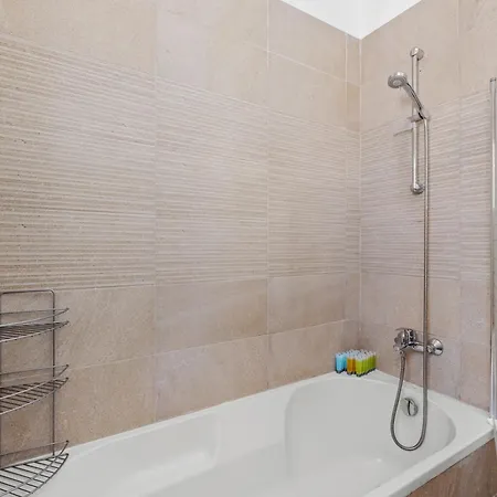 Apartment Downtown View 2 Bedroom