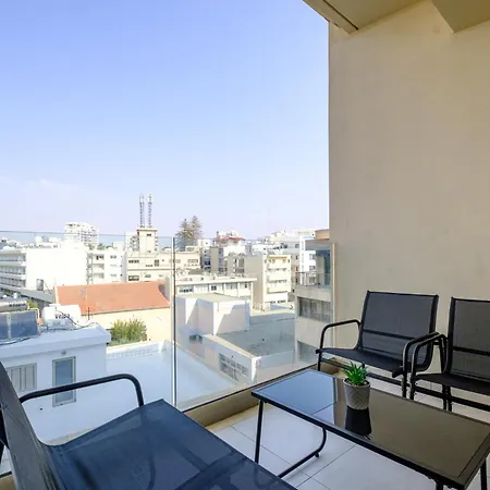 Downtown View 2 Bedroom Apartment Larnaca